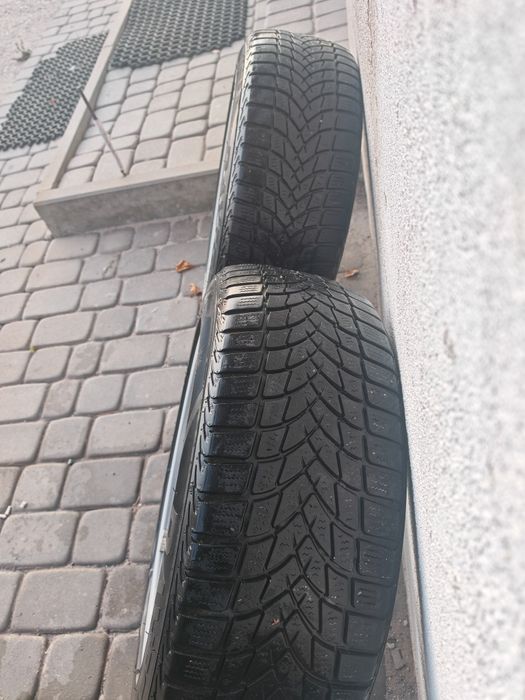 Sprzedam alufelgi 16" z oponami zimowymi 205/55 R16 – pasują do Audi