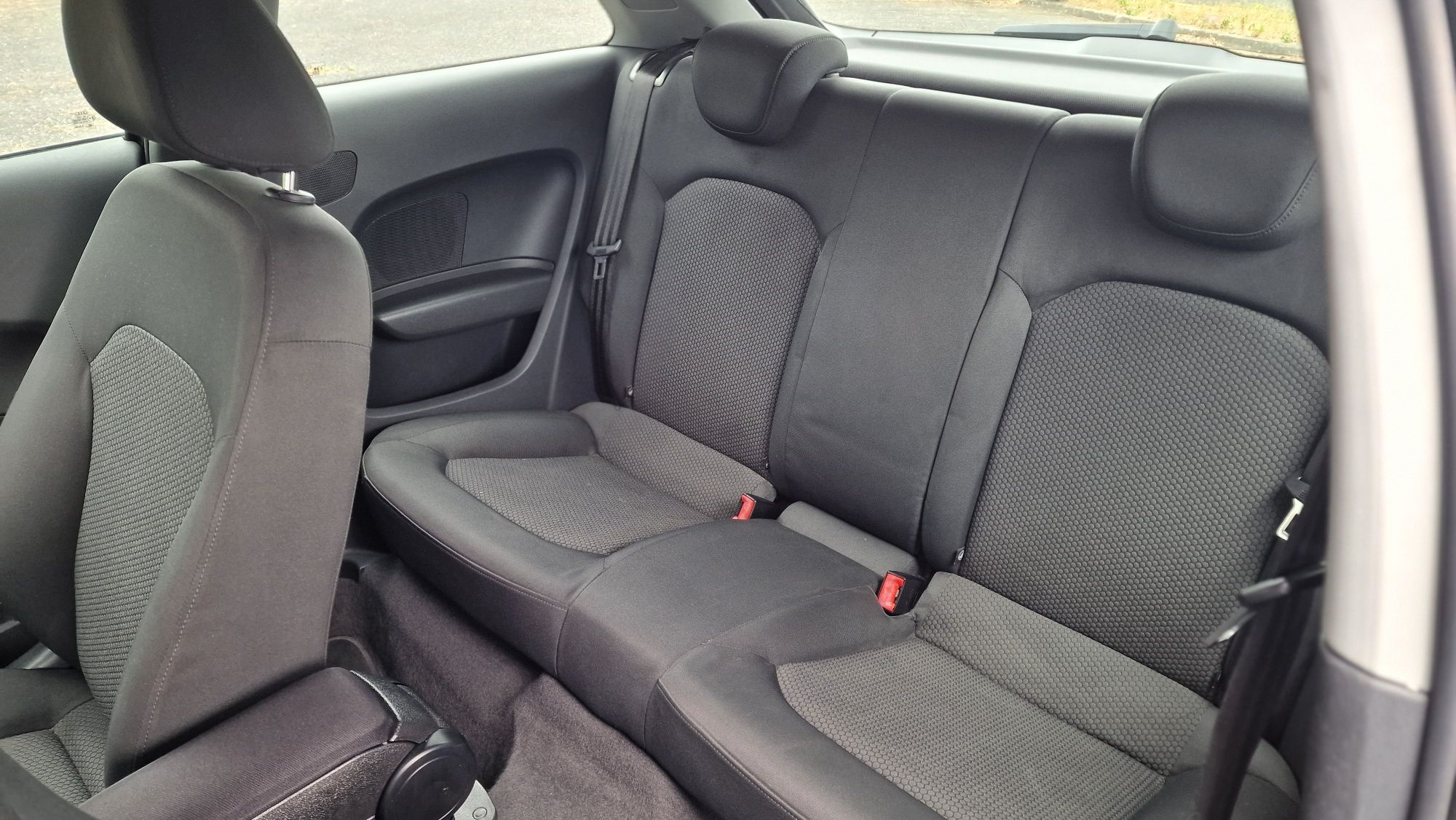 Audi A1 1.6 TDI Automático [irrepreensivel]