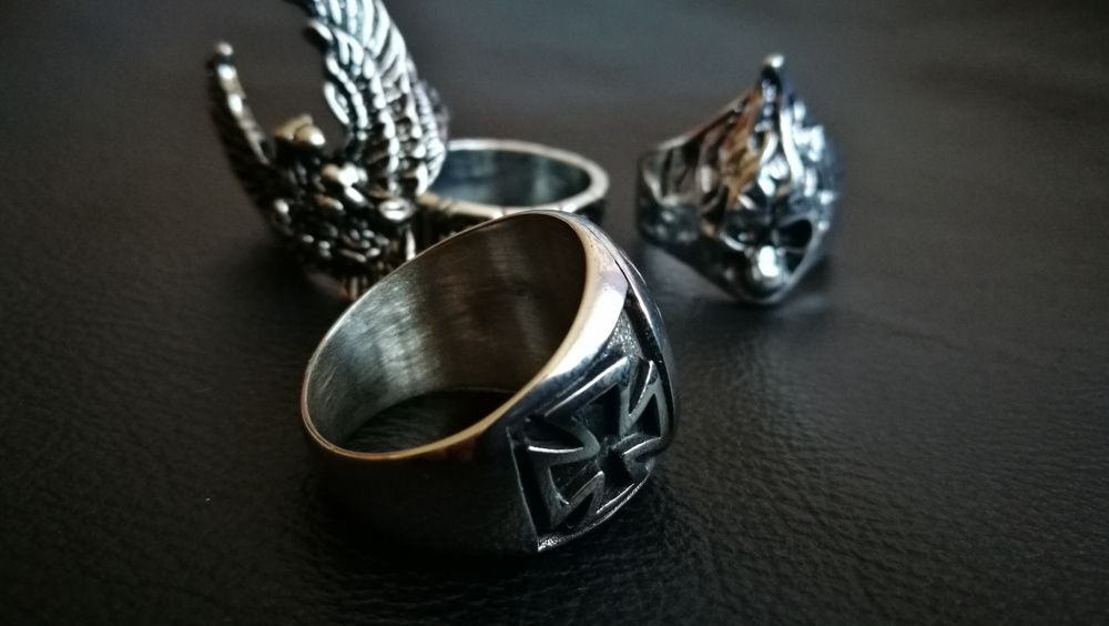 Motocyklowy stalowy pierścień sygnet krzyż maltański chopper Harley