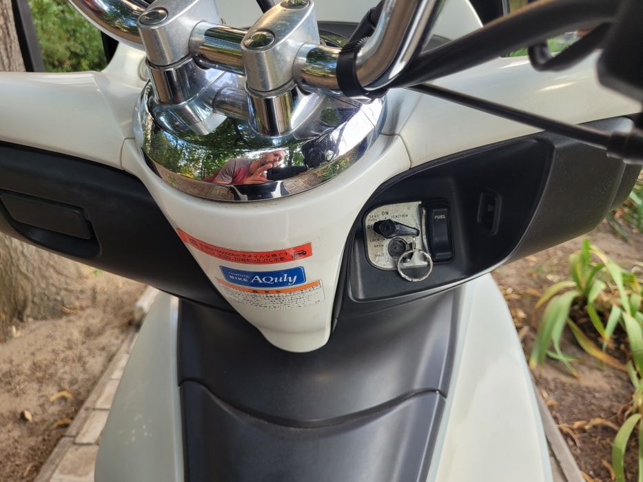 Продам скутер Honda pcx 125