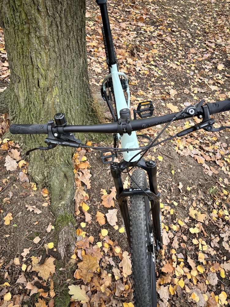 Scott contenssa scale 940