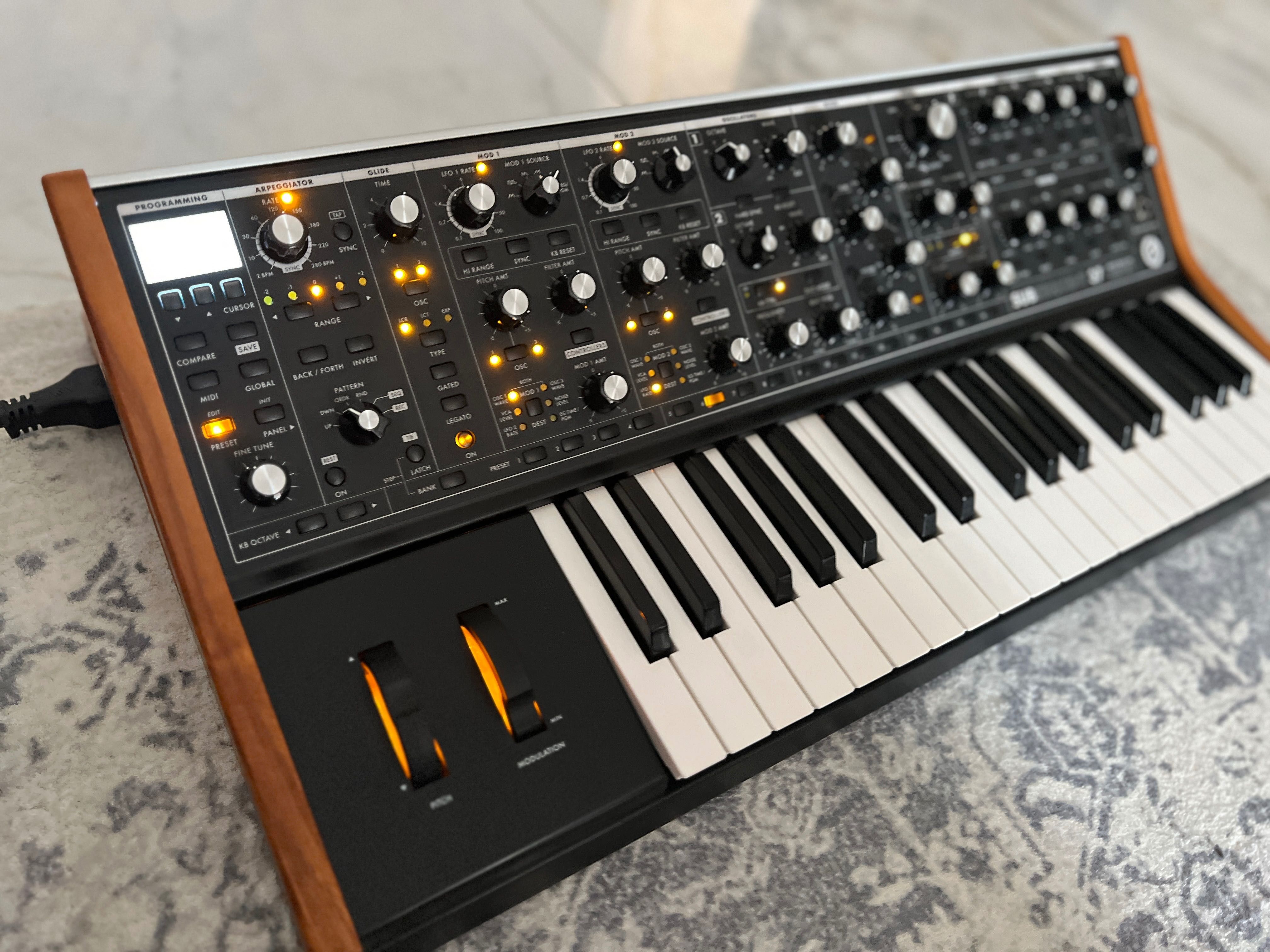 Moog Subsequent 37 w idealnym stanie