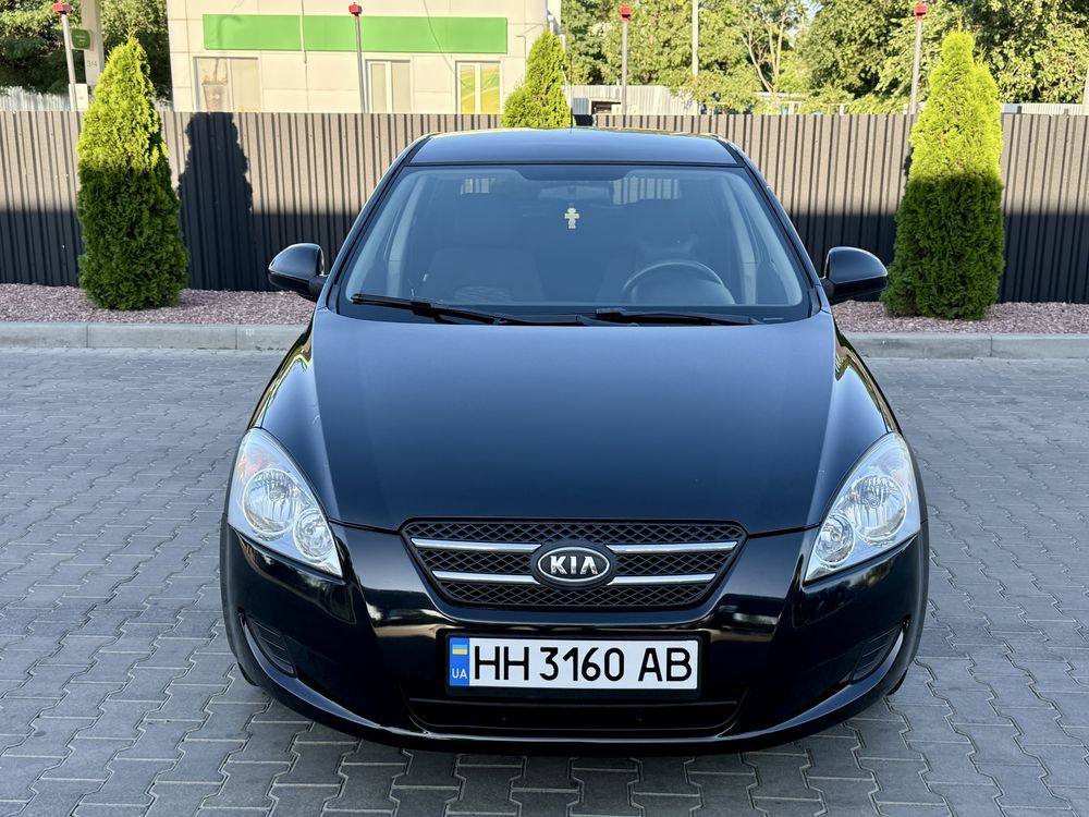Продам Kia cee’d