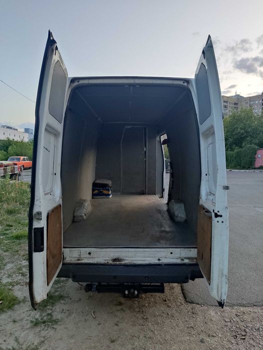Оренда вантажного авто FORD TRANSIT-2.2,  НАЙДОВША і висока база