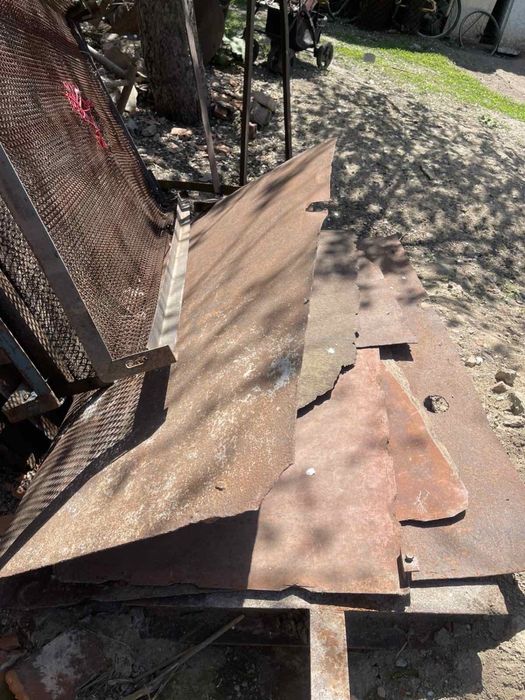 Продаю угольки труби бляху по 18 грн кг