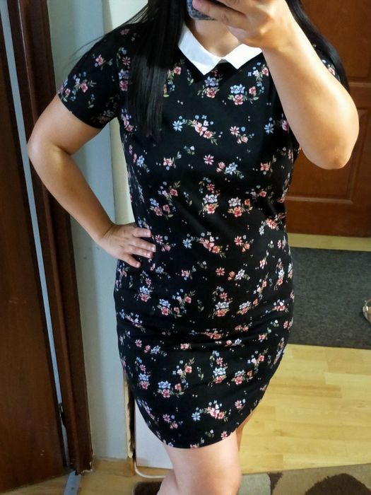 Sukienka 38 House z kołnierzykiem pensjonarka kwiatki