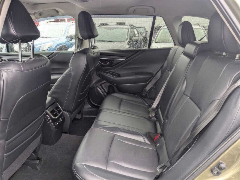 Subaru Outback Limited      2024
