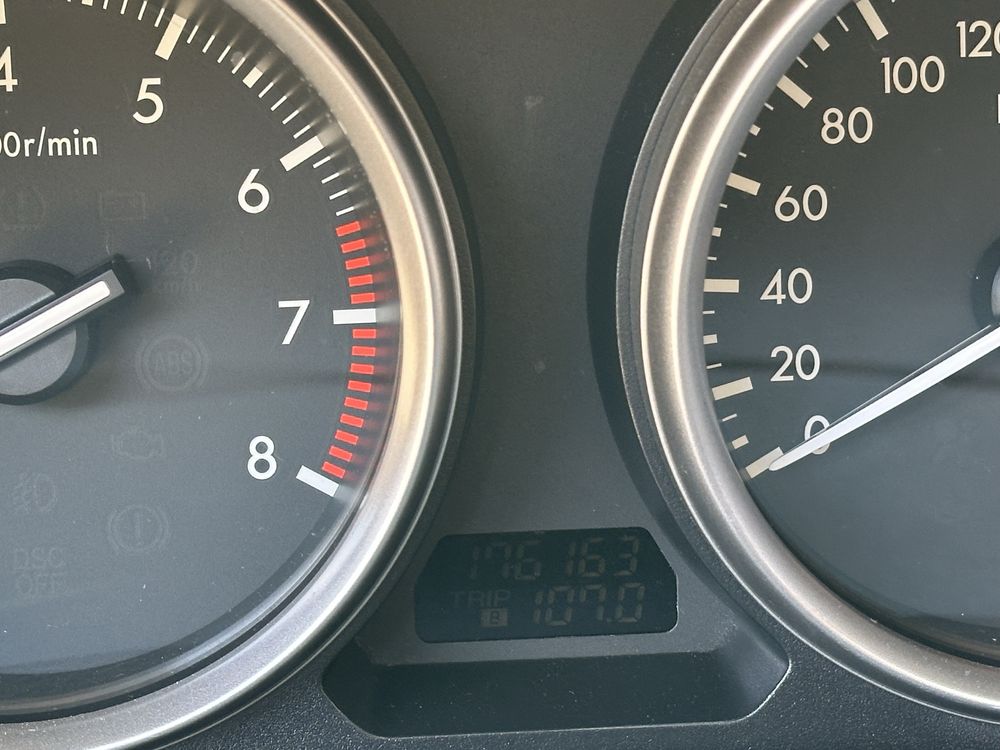 Продам Mazda 6 2011