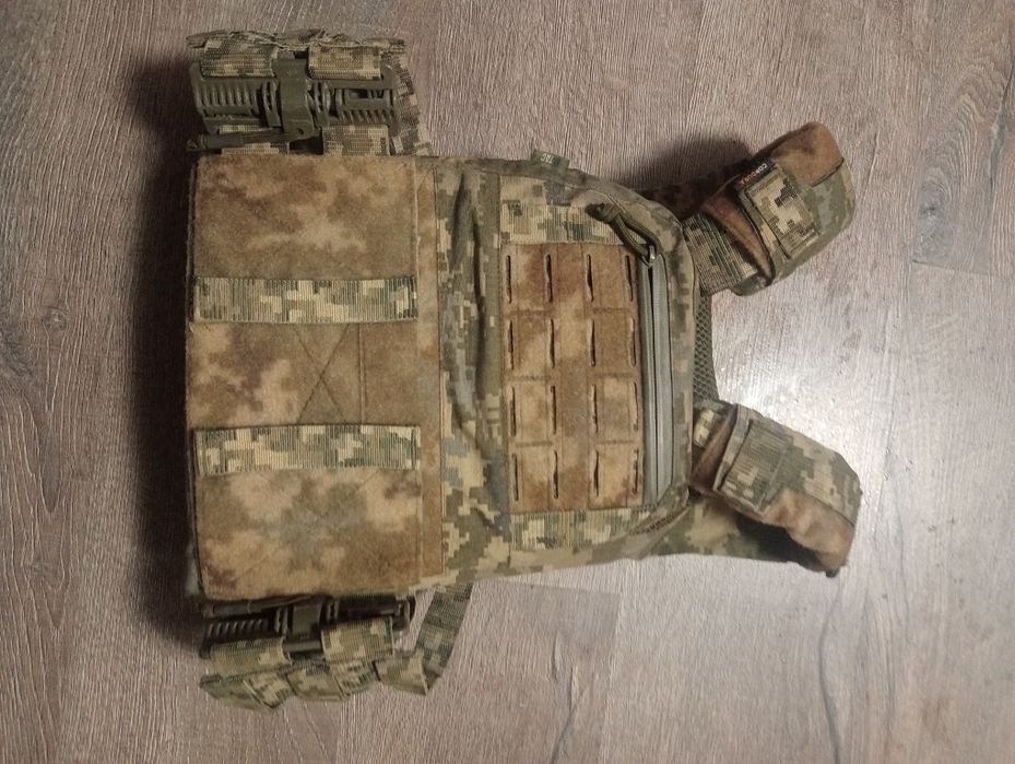 Плитоноска M-tac