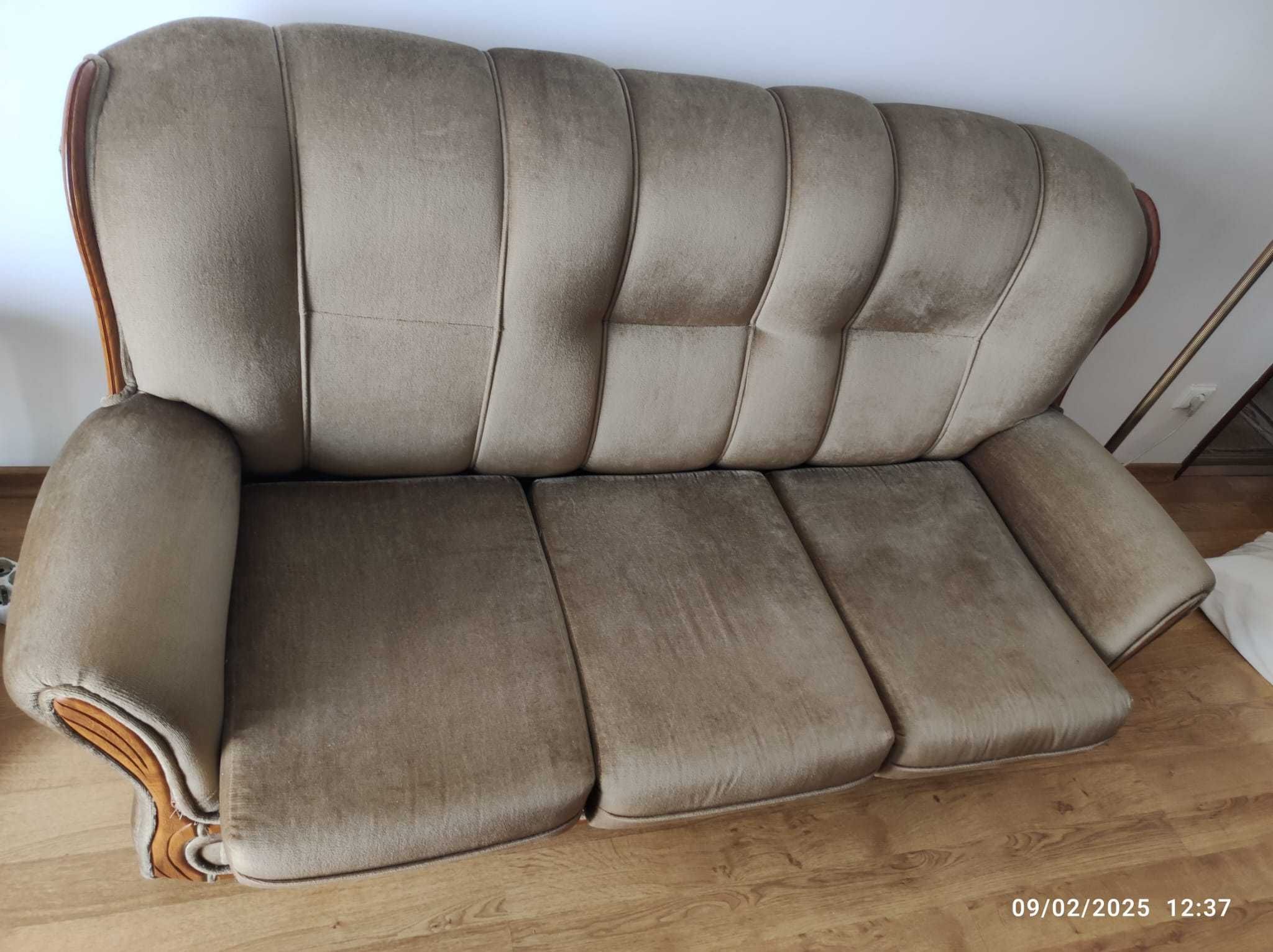 Sofá de 3 lugares + 2 sofás individuais/poltronas
