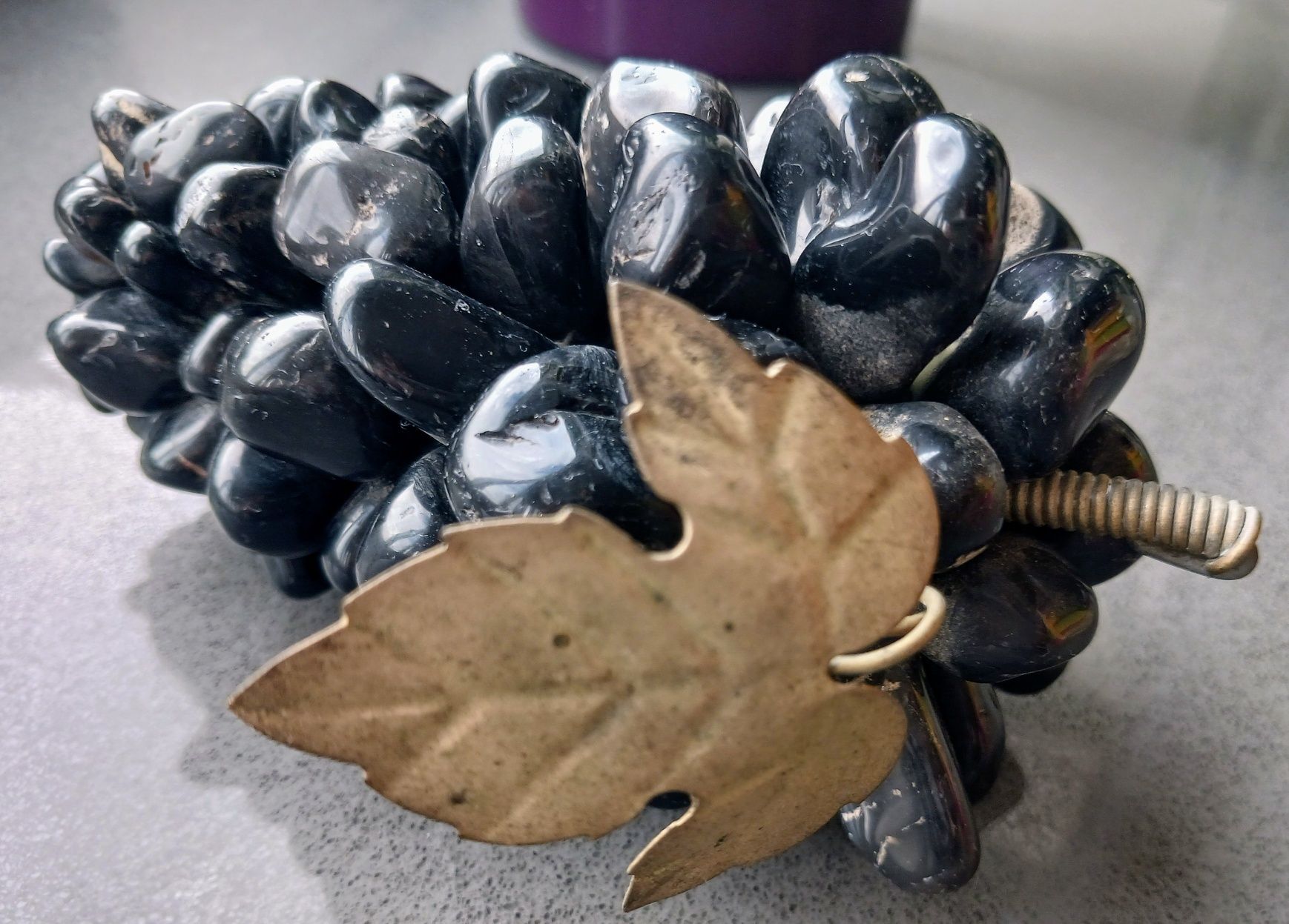 Uvas decorativas preto