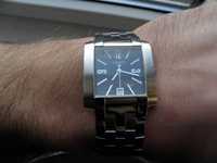 Новые швейцарские часы TISSOT T60.1.581.52.