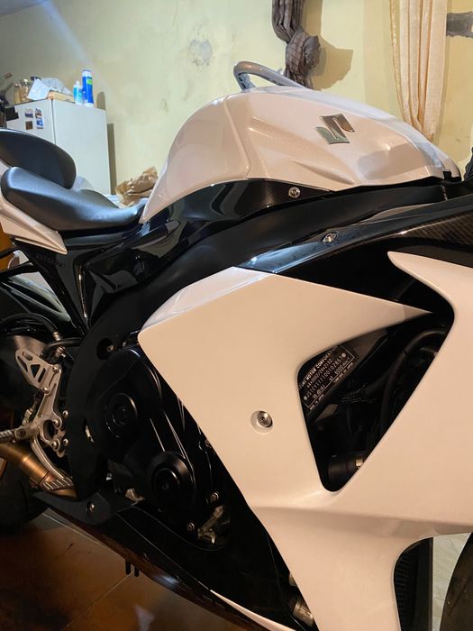 Gsxr 1000 L0 2010 ( apenas 17.000klm)