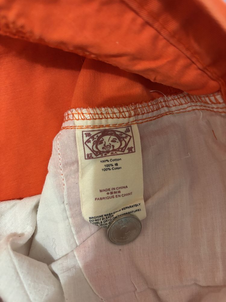 Продам шорты Evisu.