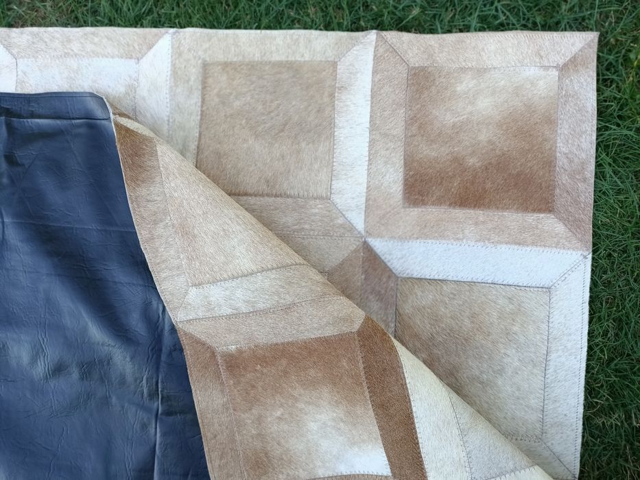 Duży dywan skóra bydlęca patchwork