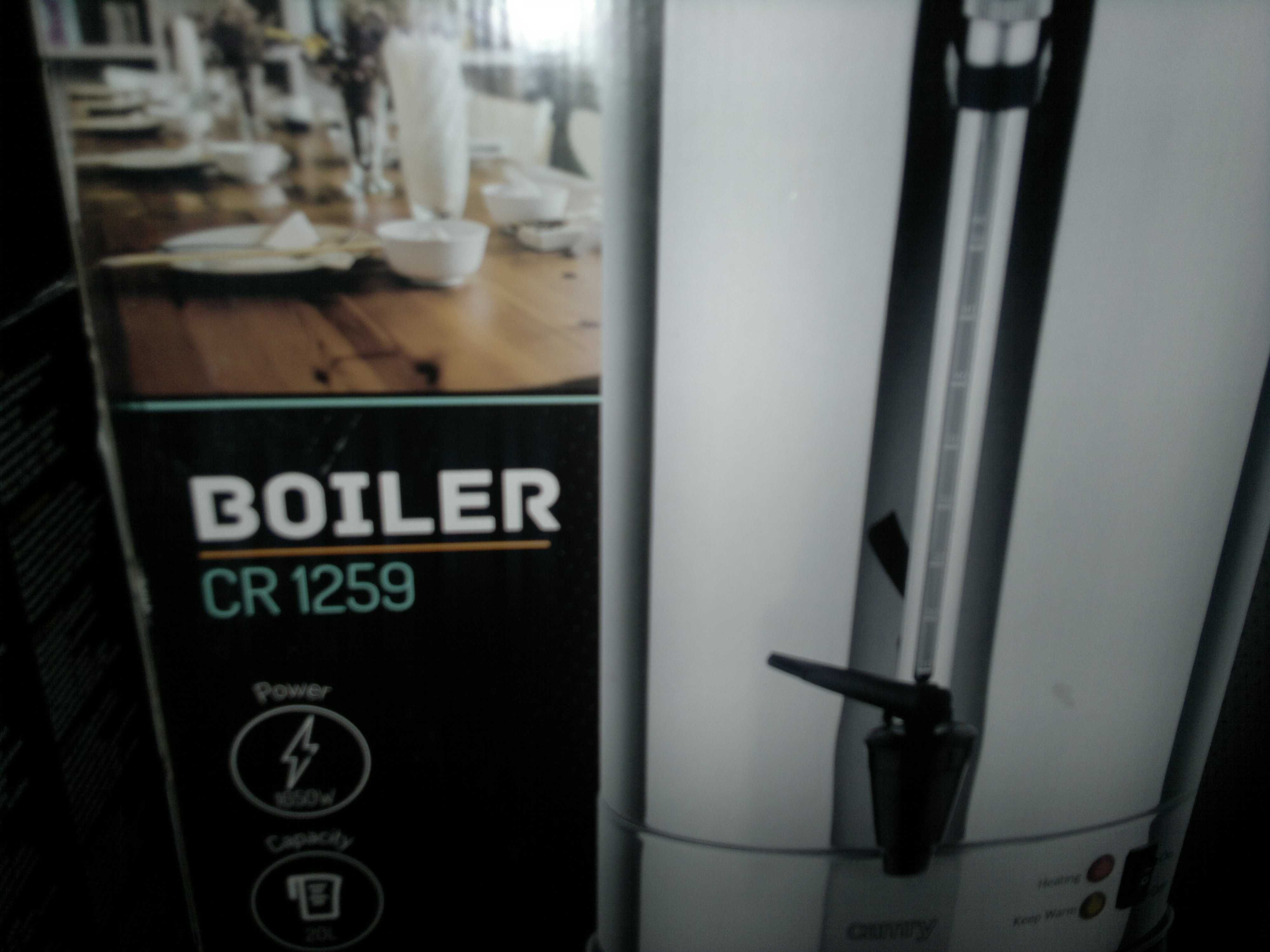 Boiler nowy osiem litrów