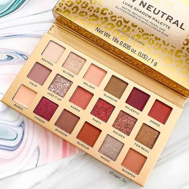 Палетка теней revolution Revolution PRO
New Neutral оттенок Blushed