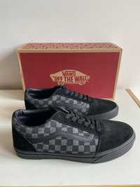 Vans ward Checkerboard Pretos e Cinzentos (42 e 42.5)