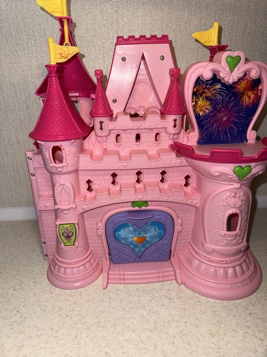 Домик для куклы замок