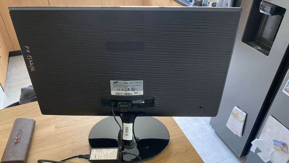 Monitor Samsung 23 cale