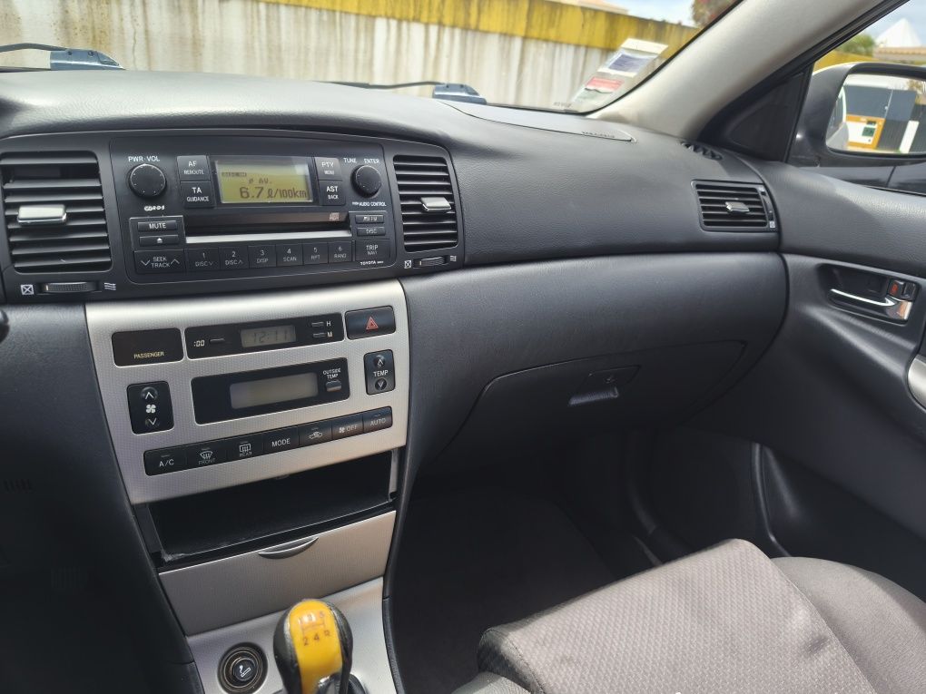Toyota Corolla 1.4 vvti gasolina