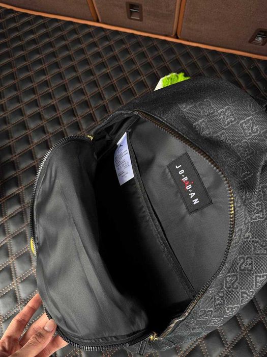Рюкзак Jordan Monogram Black/Grey/Red