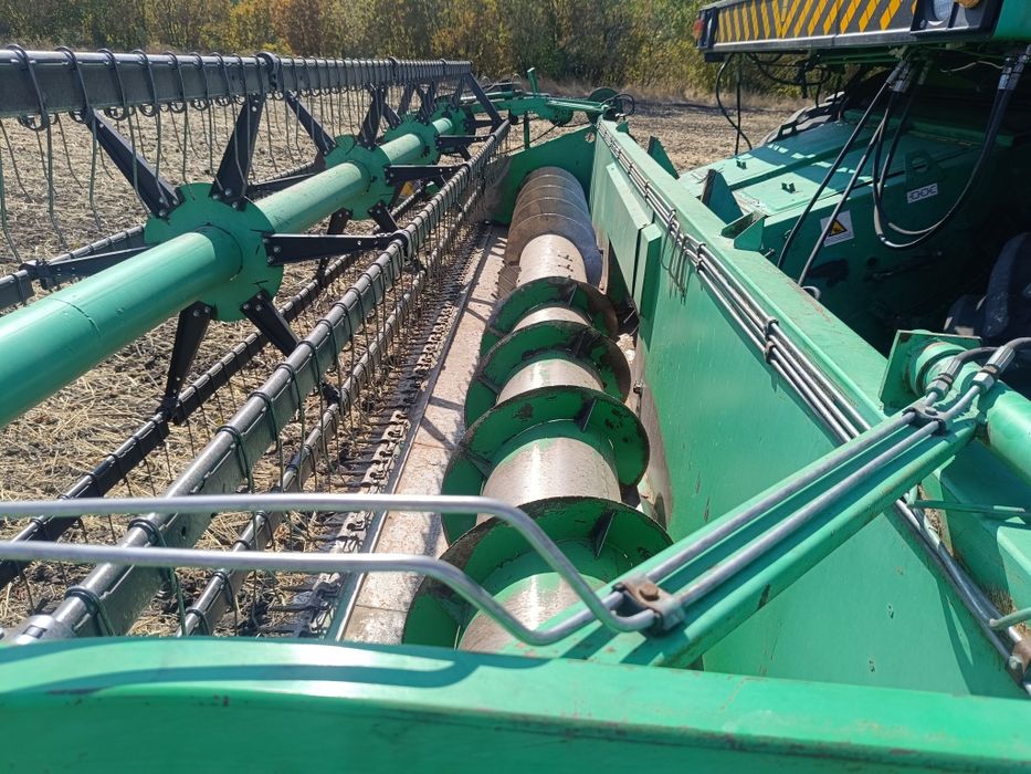 Продам комбайн Дон 1500Б