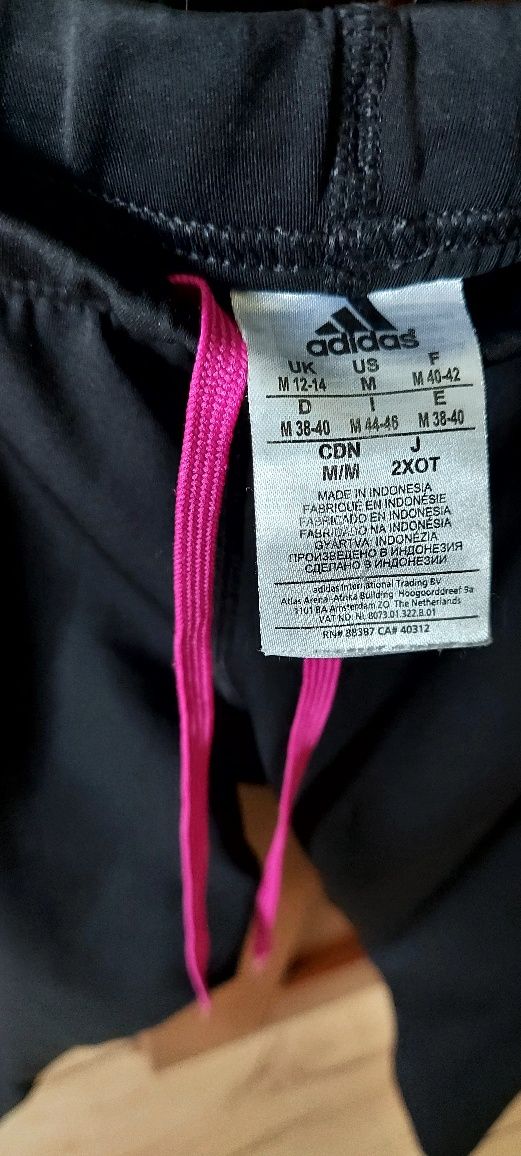 Leginsy czarne adidas