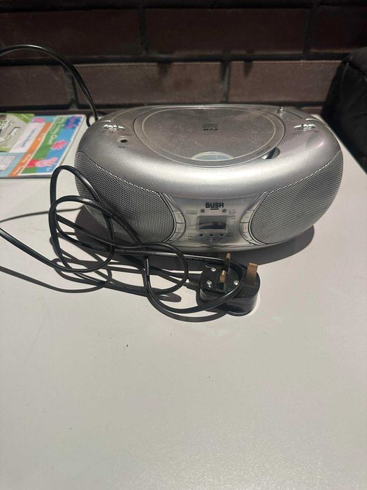 Odtwarzacz CD MP3 / radio / boombox Bush CBB193MP3 / wtyczka angielska