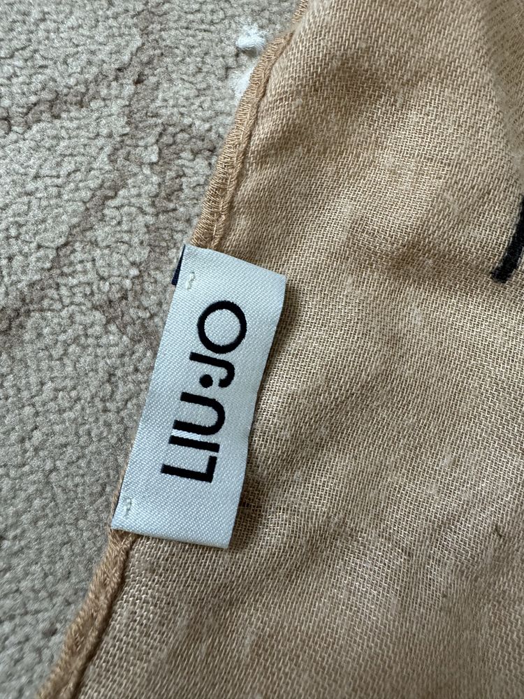 Оригінальний шарф liu jo