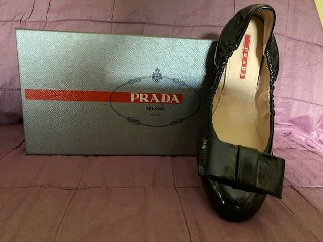 Балетки Prada, 37р., чорні лаковані, нові, в оригінальній коробці