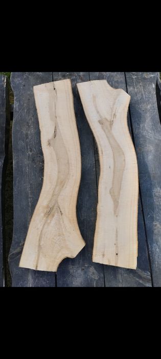 Naturalne deski drewna jesion