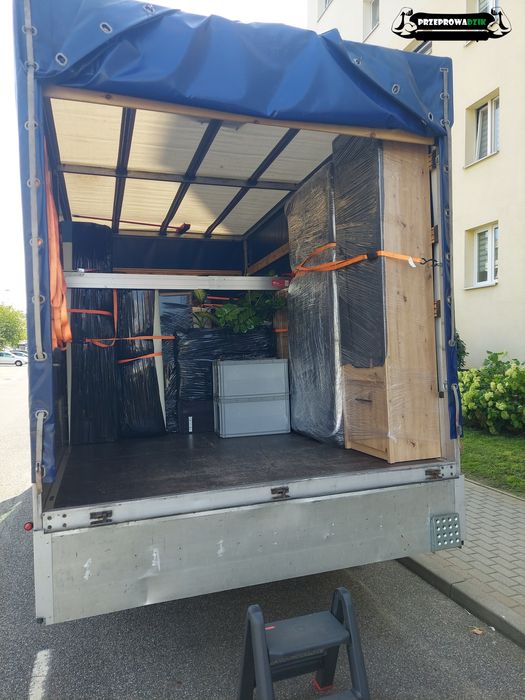 Przeprowadzki / Transport / Przewóz rzeczy / Cała Polska
