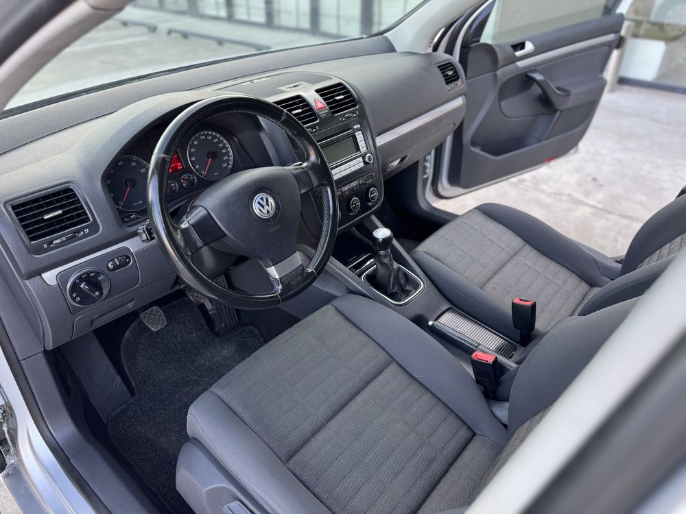 Свіжопригнаний Golf 5 TOUR 1.4mpi 2007рік