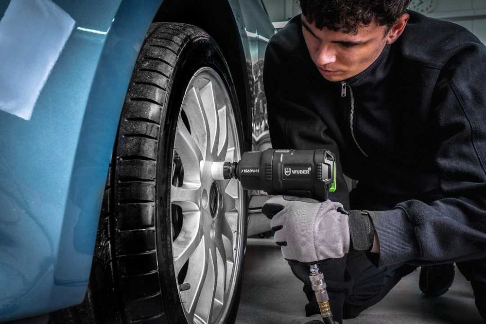 KLUCZ pneumatyczny UDAROWY 1/2" KOMPOZYTOWY 1560 Nm