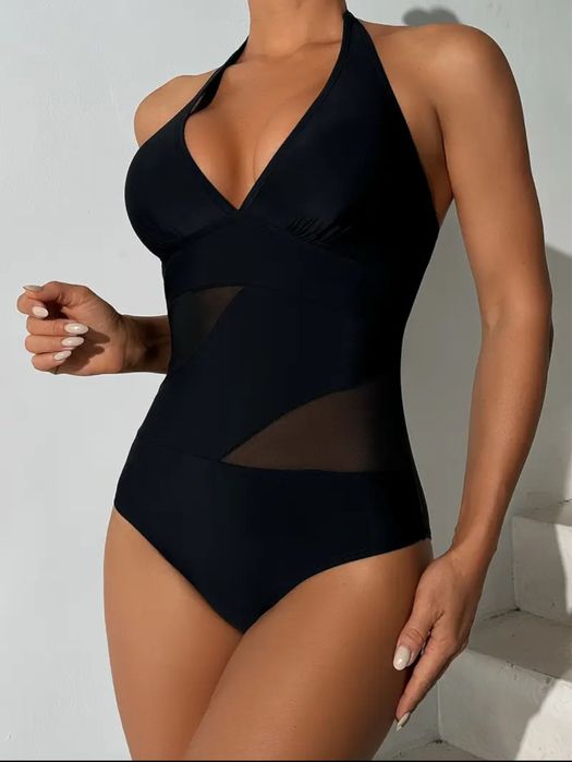 Купальник суцільний чорний