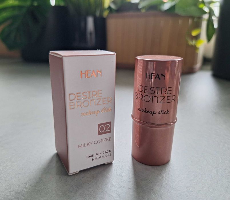 HEAN Bronzer w sztyfcie Desire 02 Milky Coffee