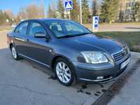 Автомобіль Toyota Avensis