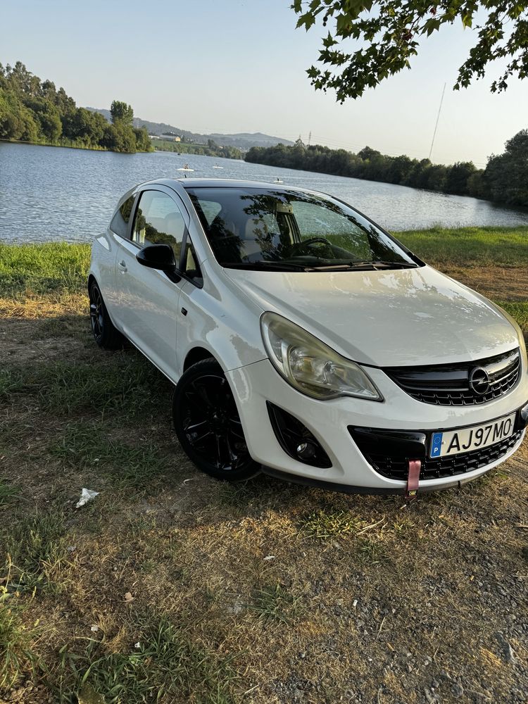 Opel corsa 1.3 cdti 2011
