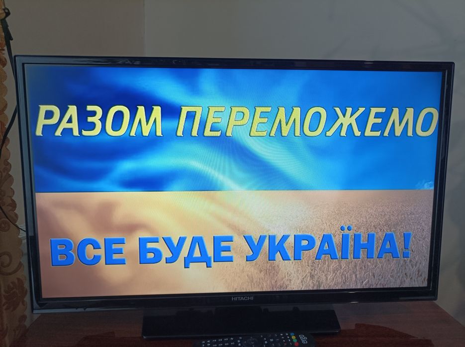 Телевізор Hitachi 32 дюйми