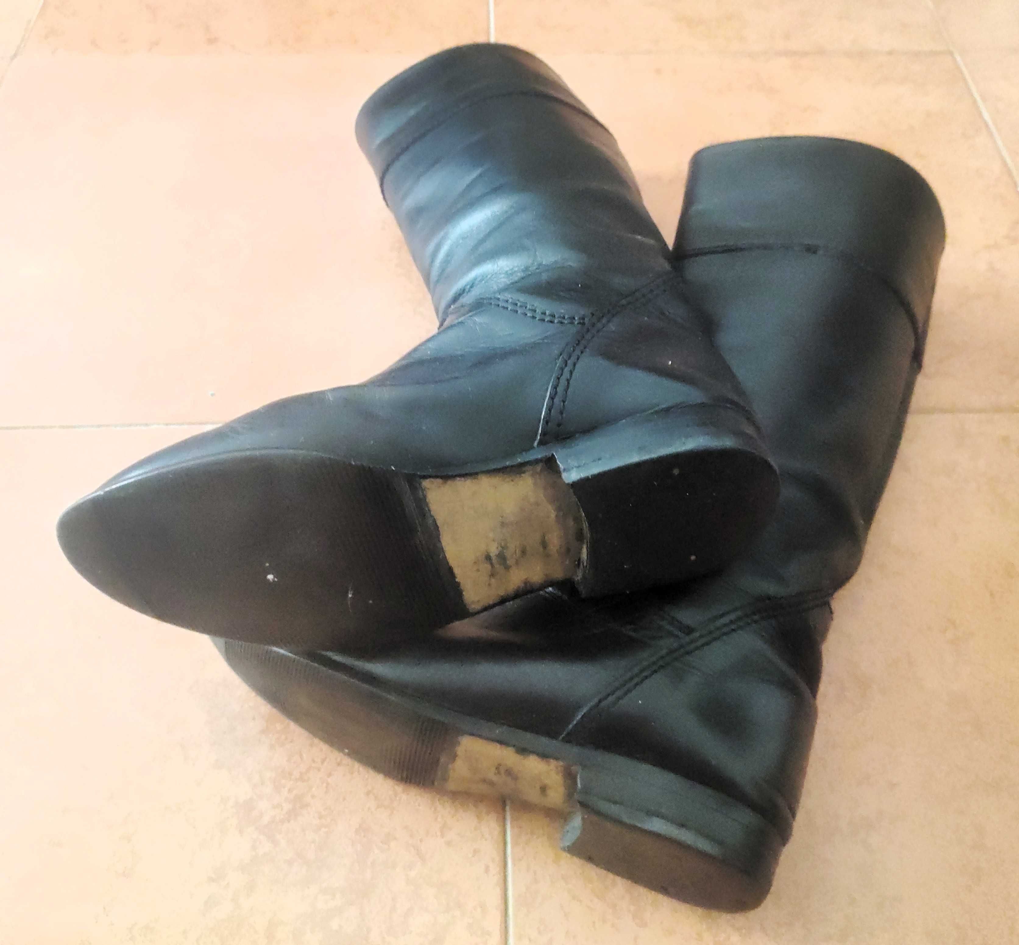 Botas de senhora de cano alto