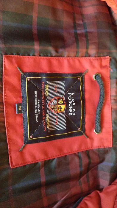 Casaco Lion of Porches