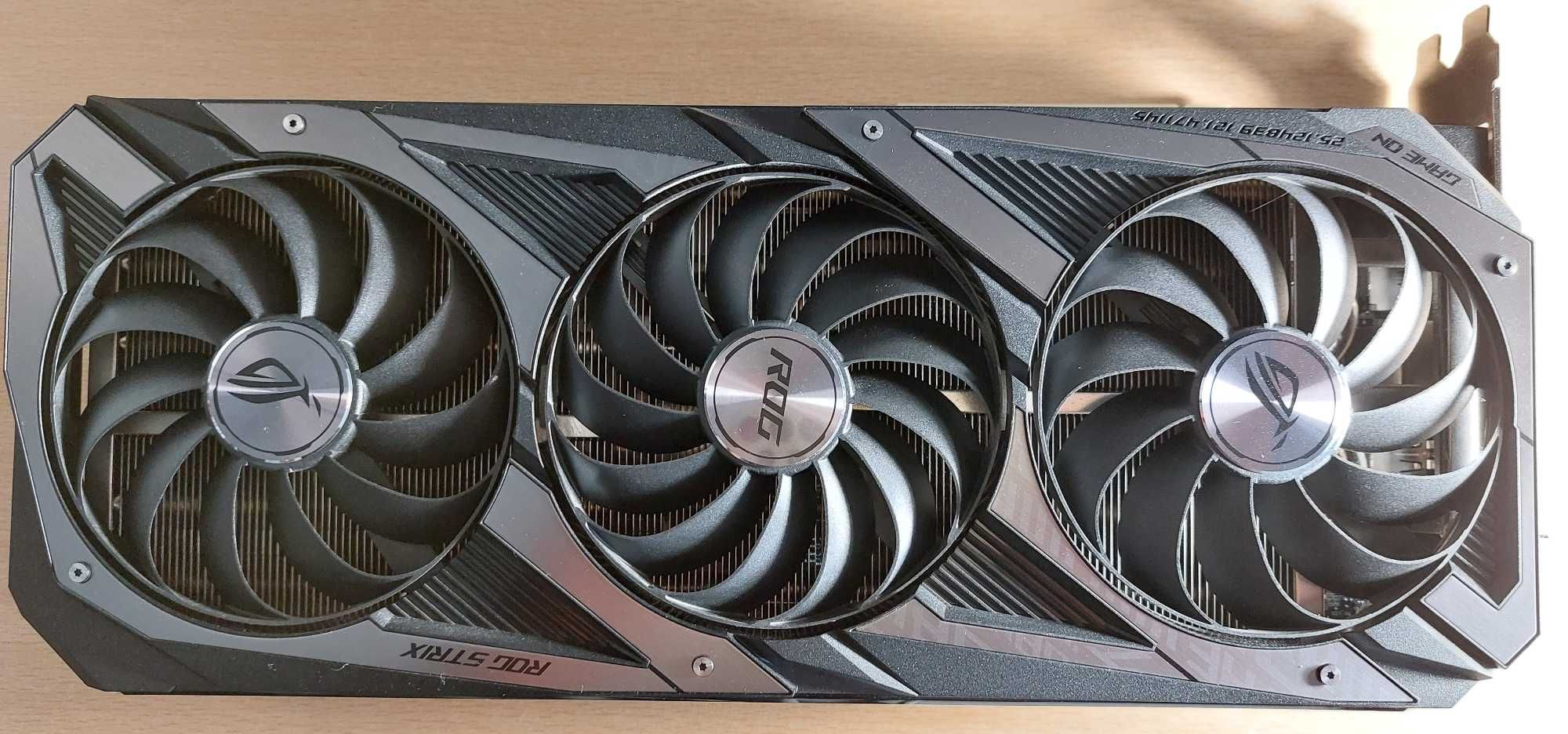 ASUS ROG STRIX RTX3070 O8G GAMING (modelo overclock)