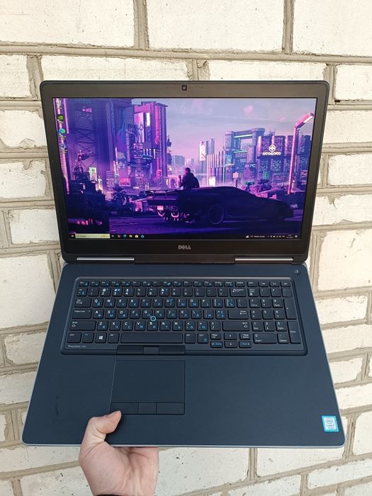17.3" Ігровий ноутбук DELL (i7 7820HQ/32/128+1000/P3000 6GB)