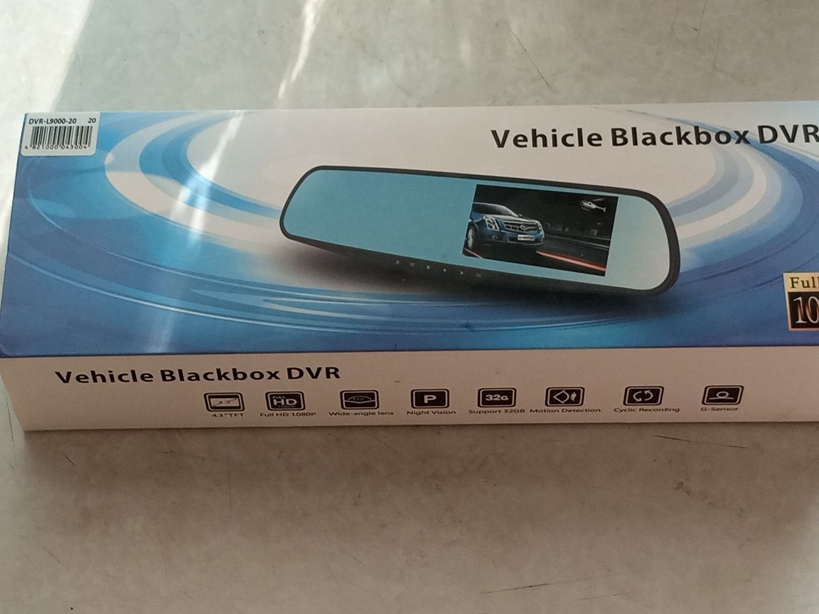 Зеркало видеорегистратор Vehicle Blackbox dvr 1080 4'3TFT 12/24v
