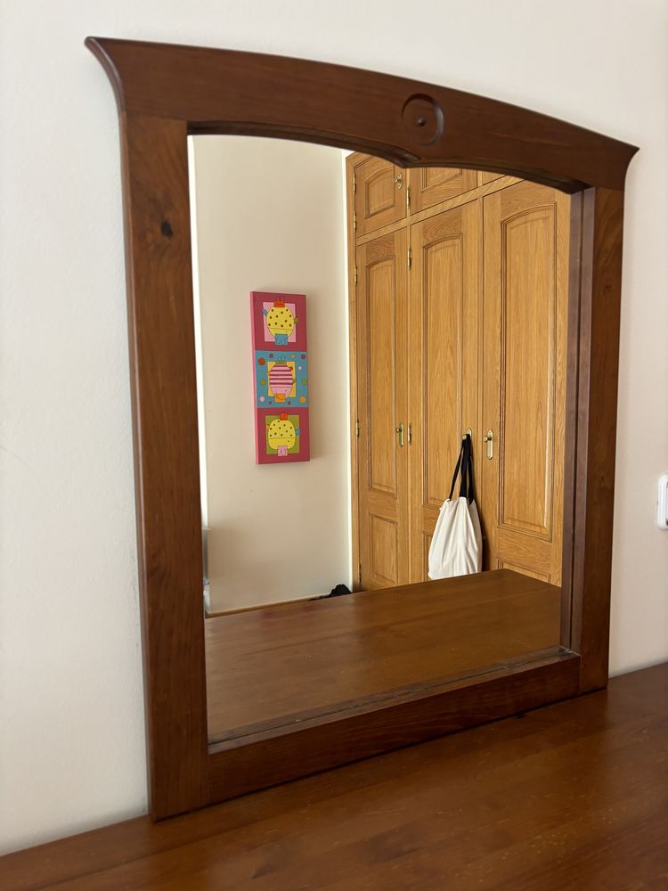 Conjunto 2 mesinhas cabeceira + cómoda com espelho