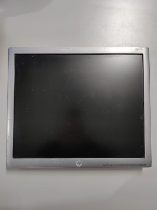 Monitor HP E190i IPS Display