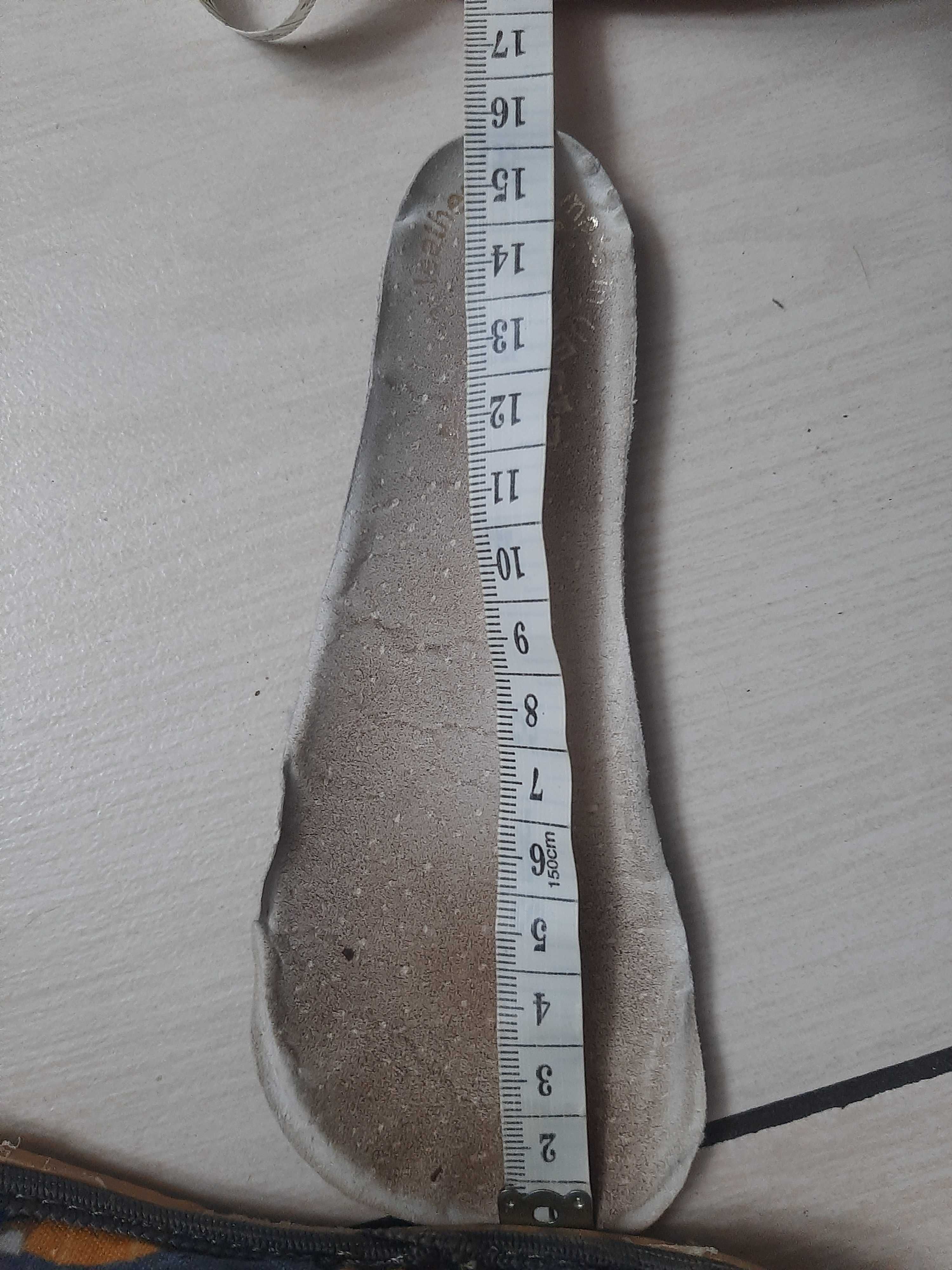 Kapcie chłopięce 25 raweks lekkie elastyczne