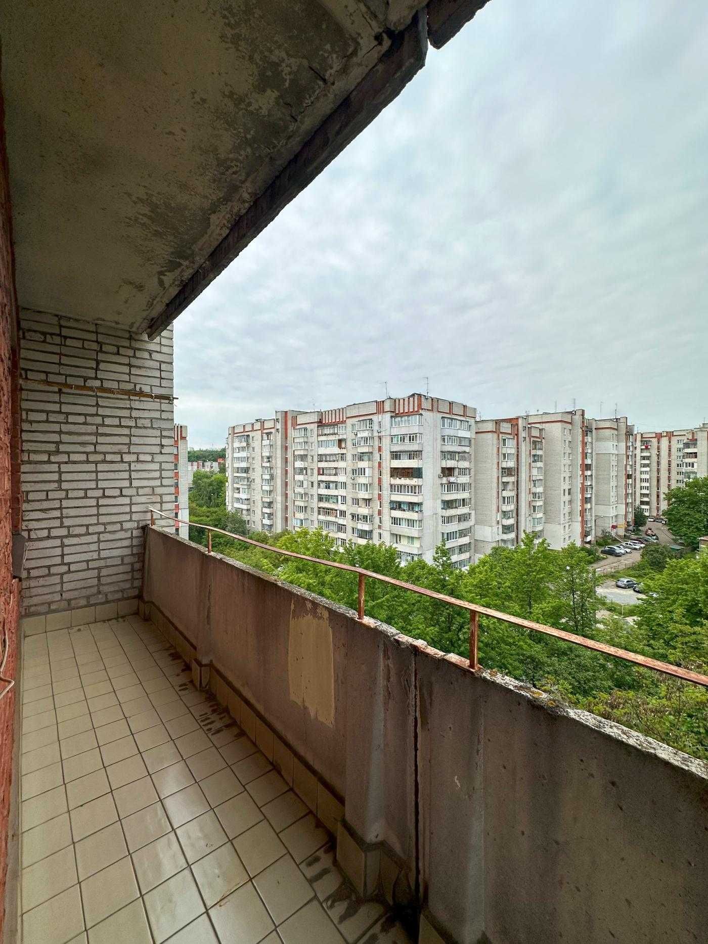 3-кімнатна квартира з ремонтом у Львові, вул. Панча, 67 м²