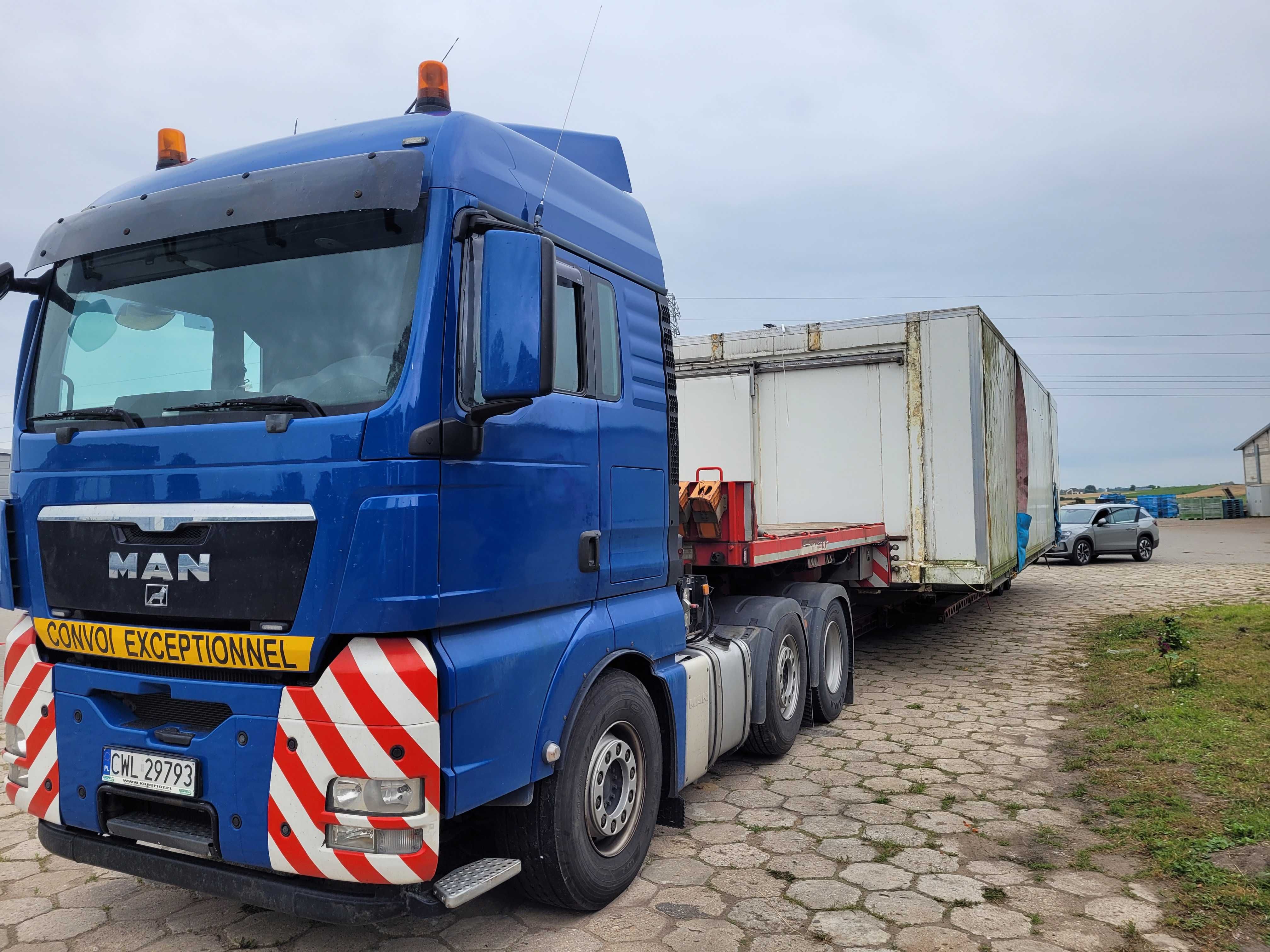 Transport kombajnów ciągników maszyn niskopodwoziowy laweta tiefbett